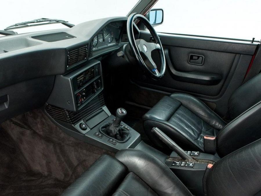  BMW M5 1986 года  (UK) (фото 11 из 11)